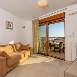 Appartamento Oliva, Premantura